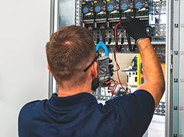 Messtechnik und Stromversorgung