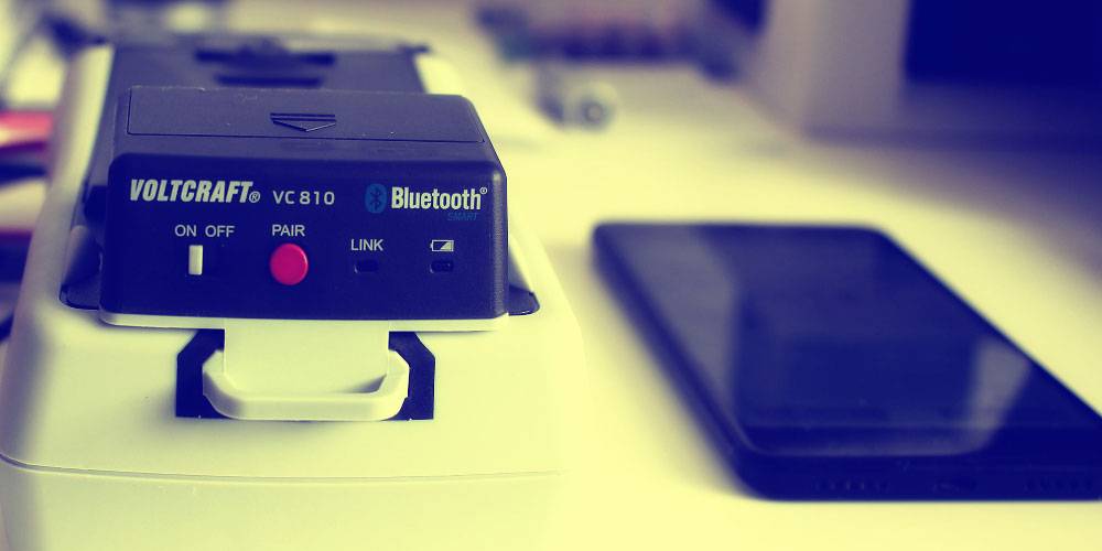 Propojte multimetr s mobilem a zautomatizujte si sběr naměřených dat