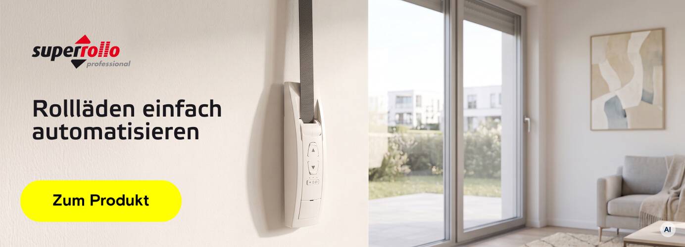 superrollo Steuerung zur Automatisierung von Rollläden an einem Fenster in einem modernen Wohnraum.
