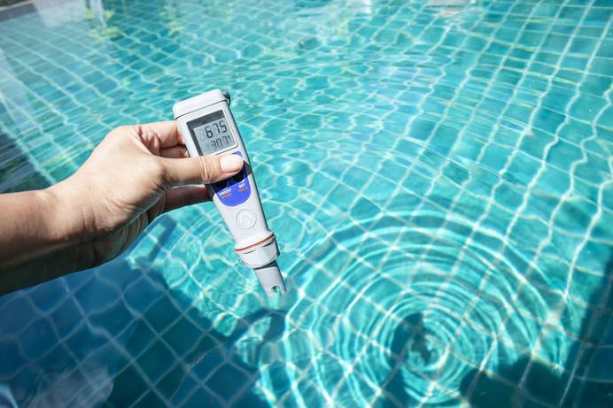 Chlormessung im Pool