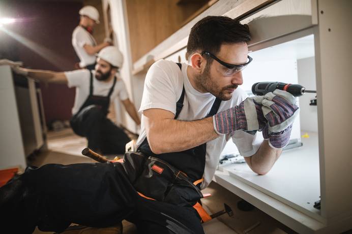 Selbstschneidende Schrauben