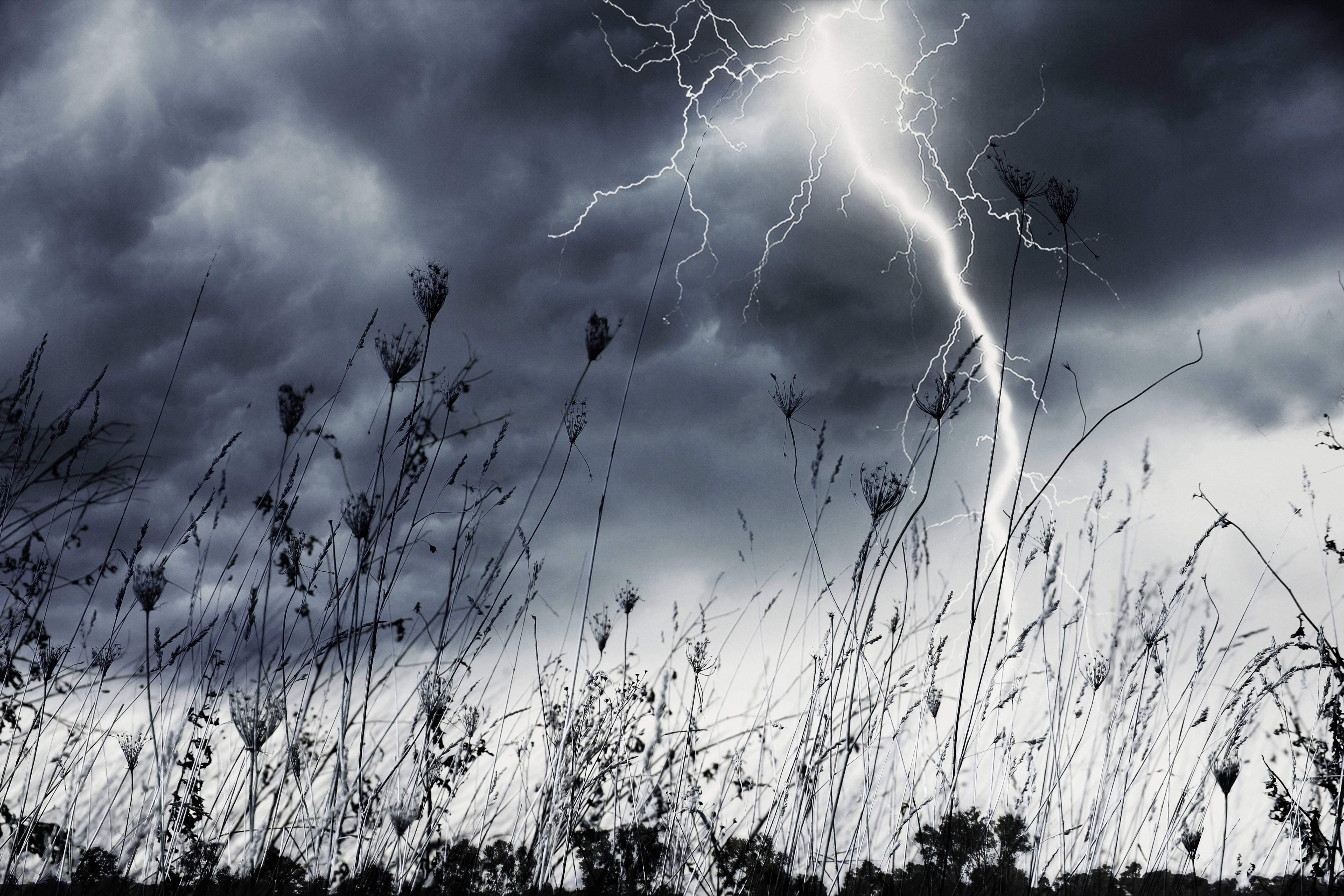 Überspannungsschutz schützt z.B. bei Gewitter