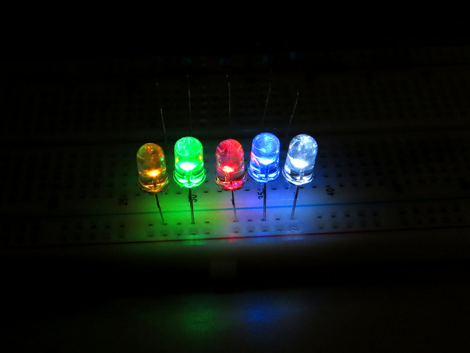 50x Leuchtdioden 5 Farbe Weiss Rot Grun Blau Gelb Emitting 5mm Leuchtdioden Kaufen