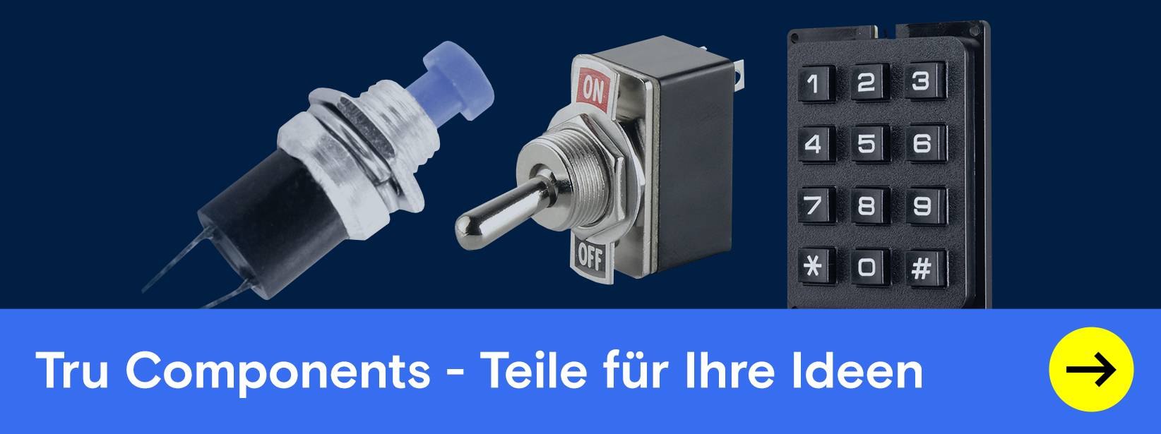 Mann mit Taschenlampe vor Gebäude. Notfallausrüstung.