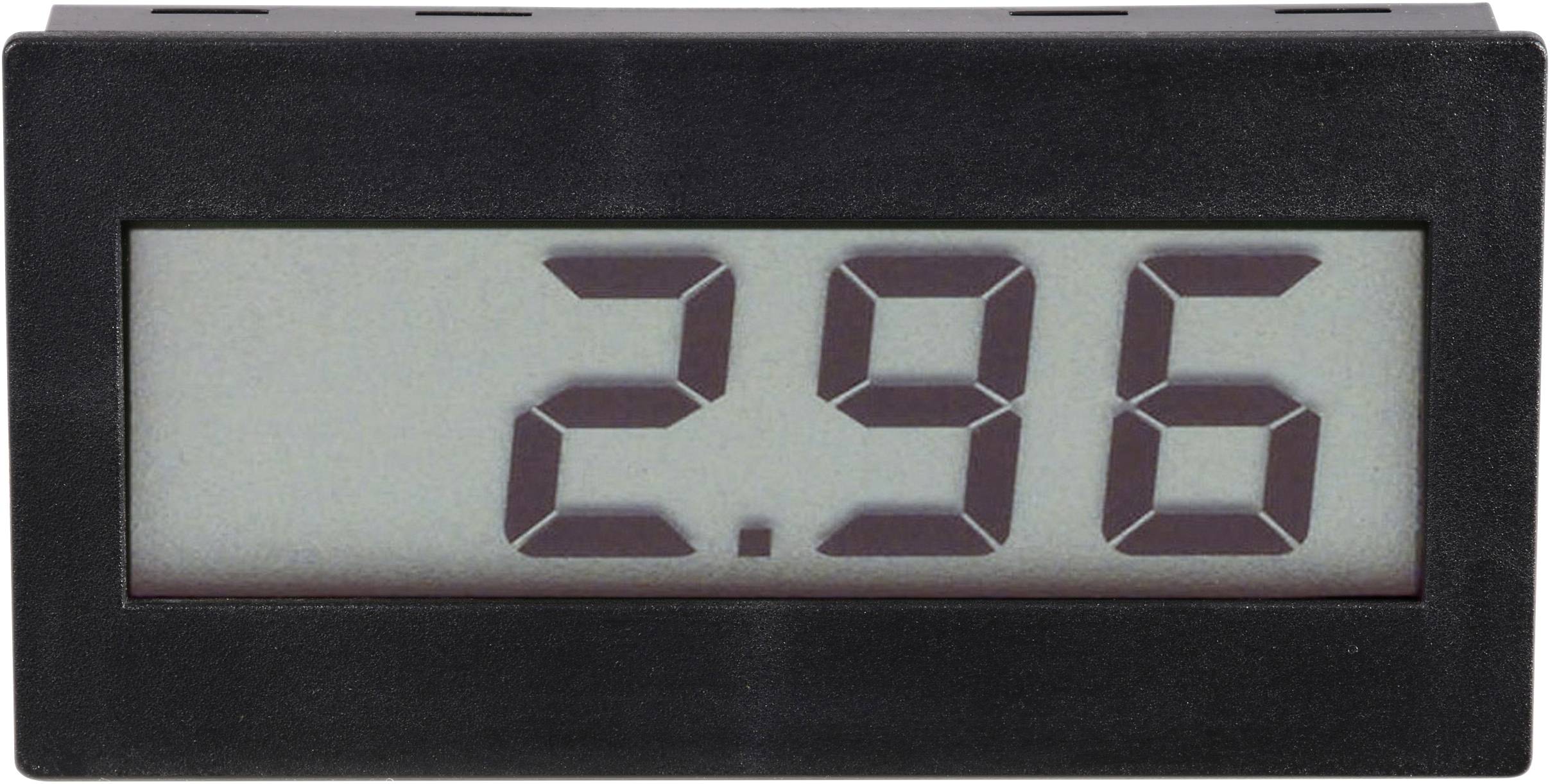 Digitální displej ukazuje hodnotu 2,96.