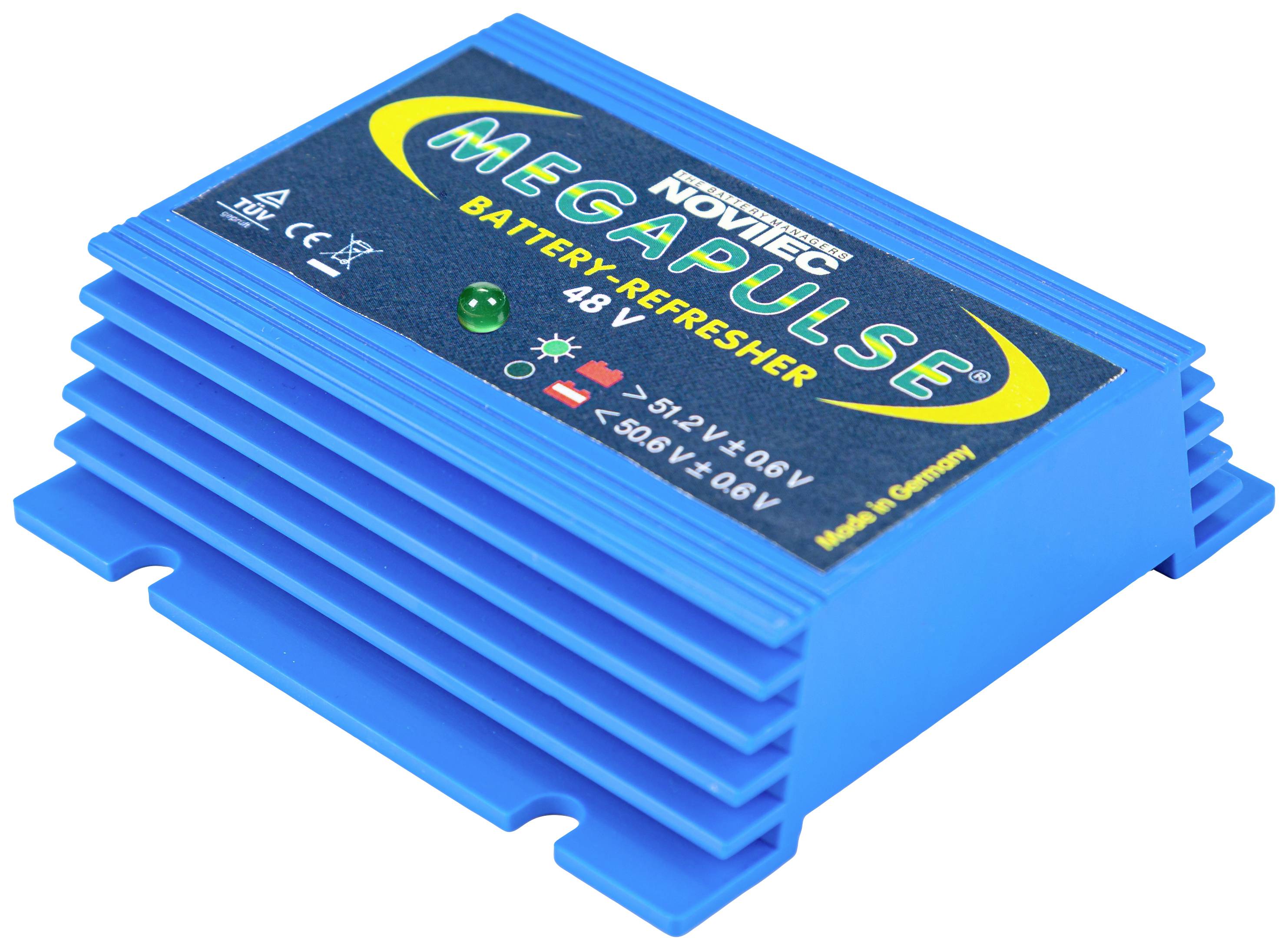 Modré bateriové zařízení s nápisem 'Megapulse Battery Refresher 48V', zobrazující specifikace napětí a zemi původu.