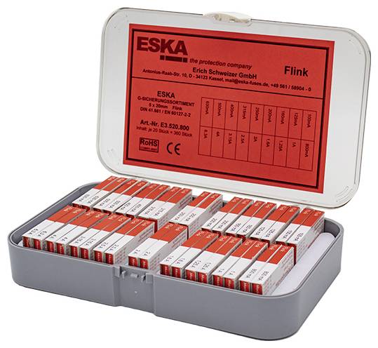 Otevřená krabice s několika červenými pojistkami, označená štítkem "ESKA Flink", určená pro elektrické aplikace.