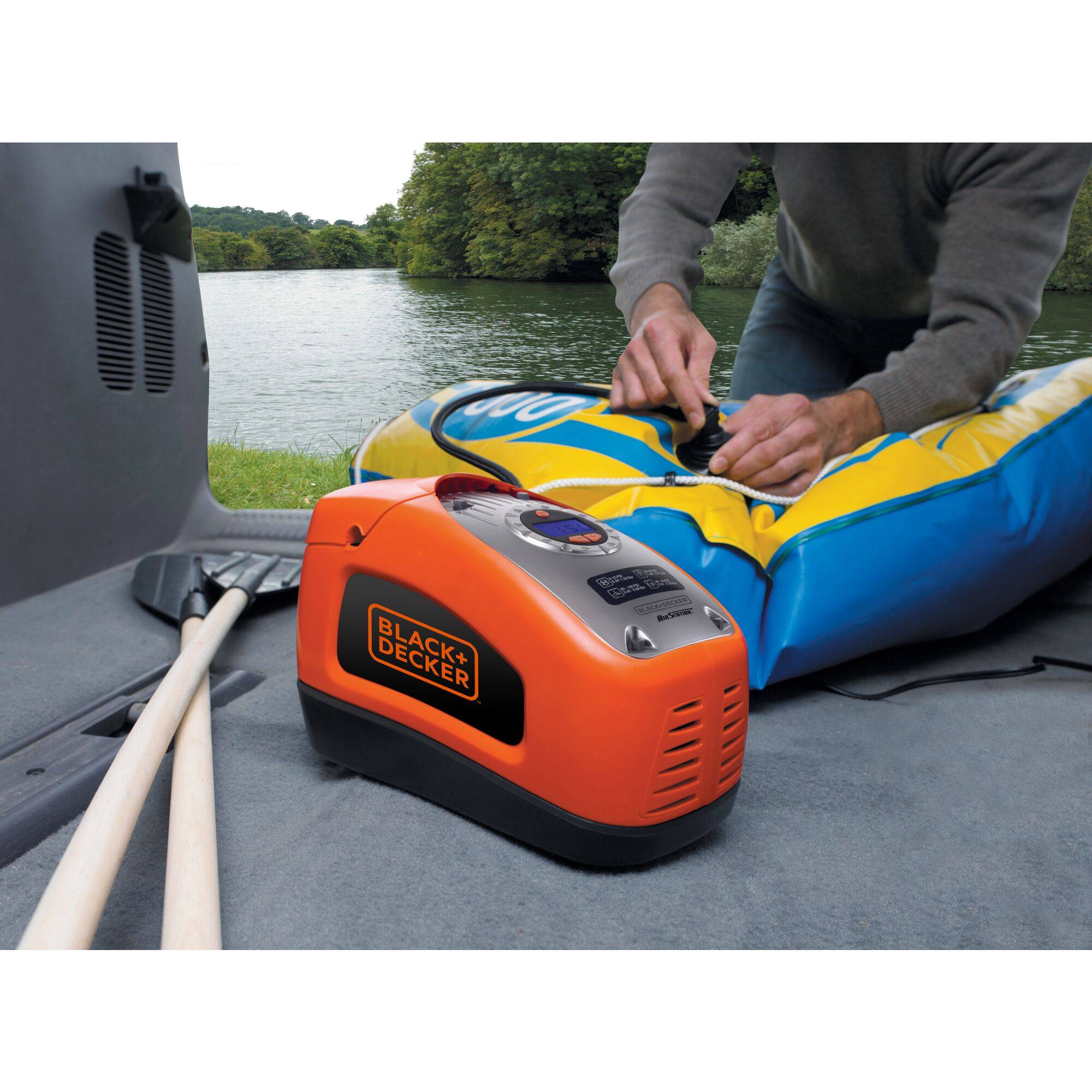 Black & Decker ASI300-QS, ASI300-XJ, kompresor, 11 bar, dvojitá hlava, digitální displej, automatické vypnutí-15