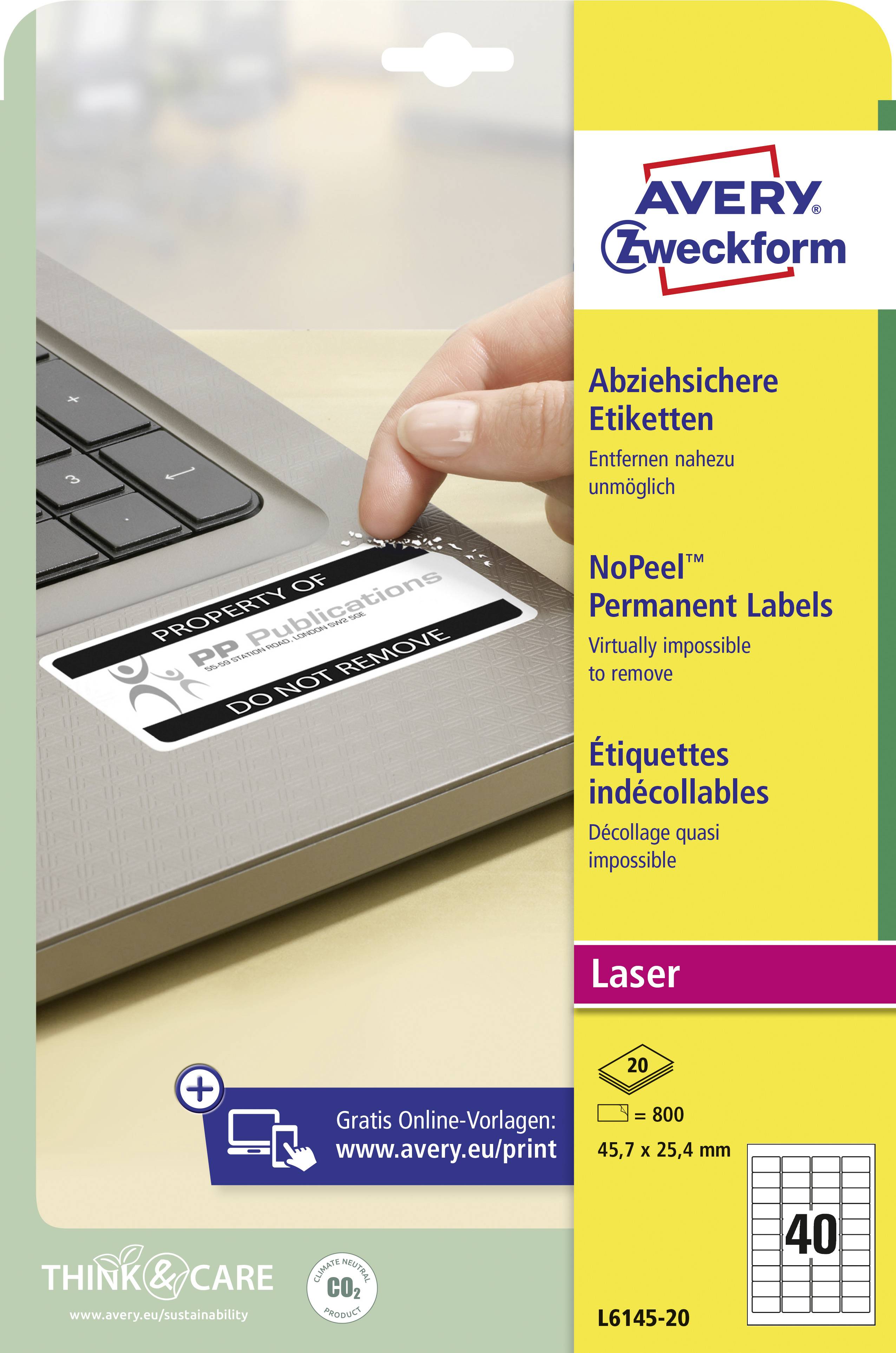 Osoba ukazuje na štítek na notebooku s nápisem "MAJETEK". Štítky Avery Zweckform s ochranou proti odstranění.