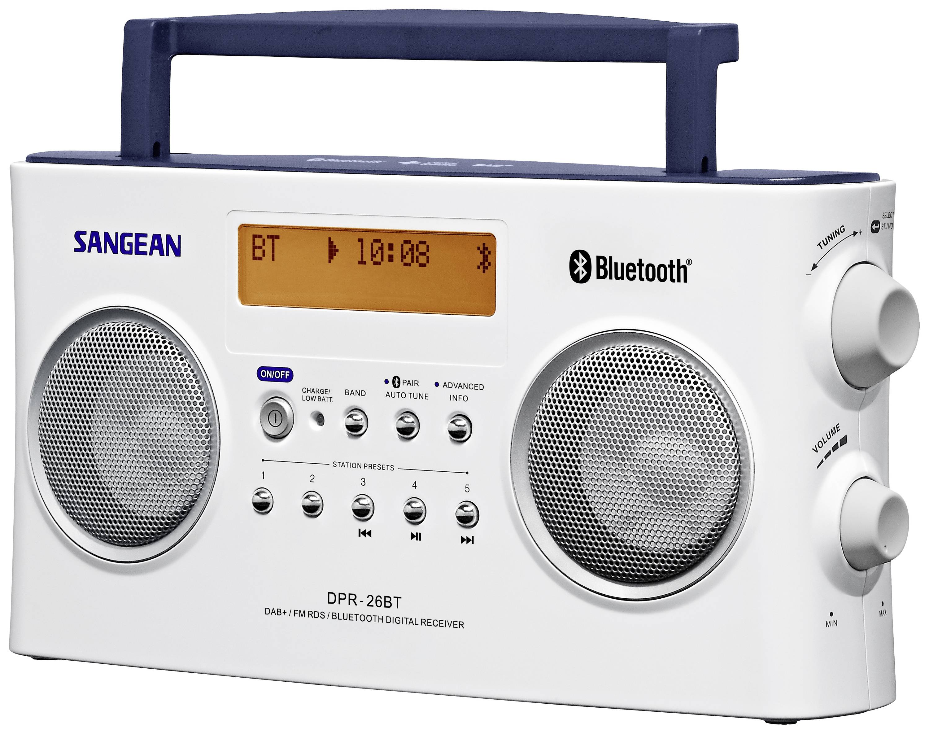 Bílé přenosné rádio se modrými akcenty a Bluetooth. Na displeji zobrazuje '10:08'. Značka 'Sangean'. Obsahuje reproduktor a ovládací prvky.