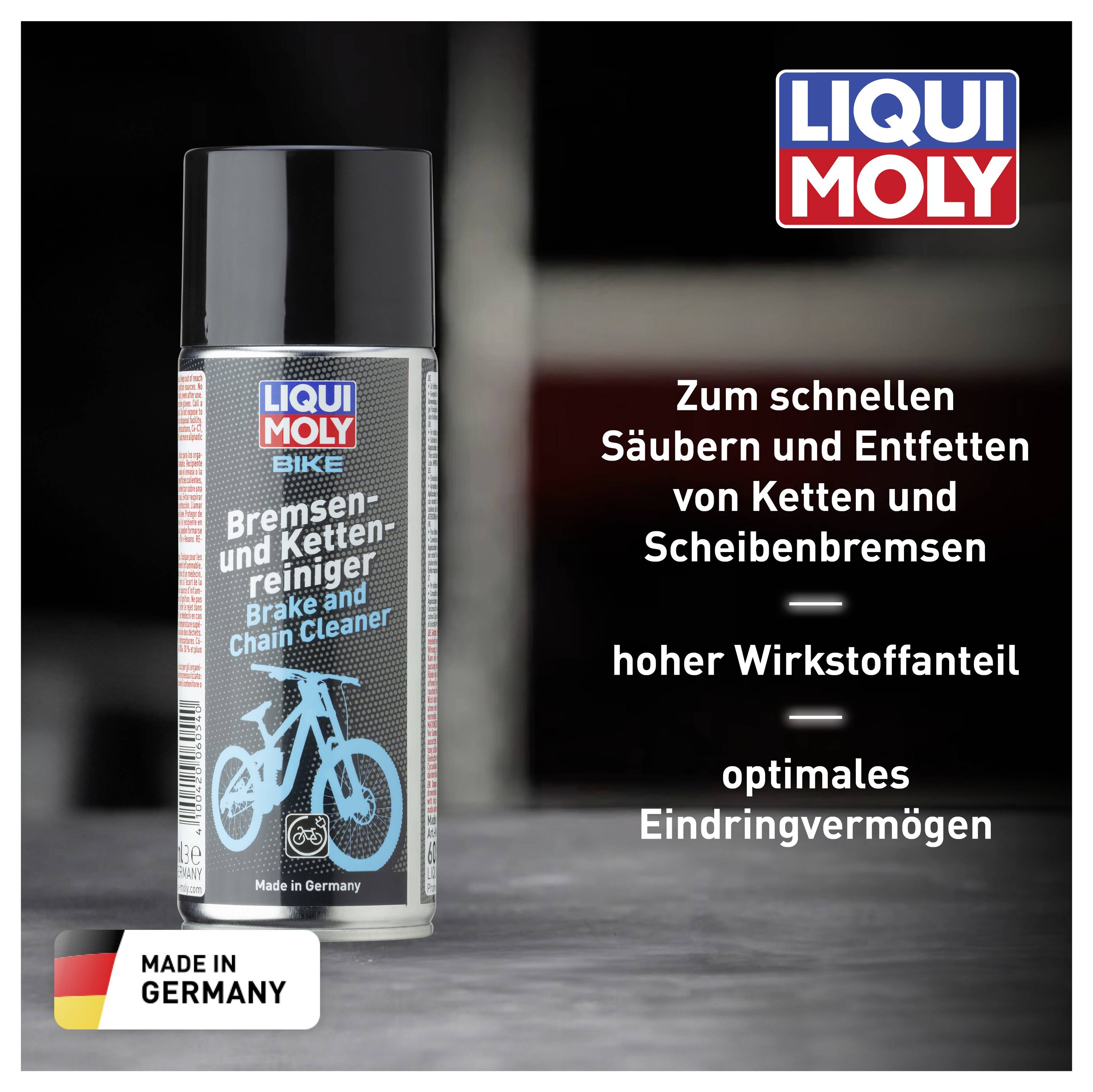 Sprej s nápisem 'Čistič brzd a řetězu' od Liqui Moly. Text: 'Pro rychlé čištění řetězů'. Vyrobeno v Německu.