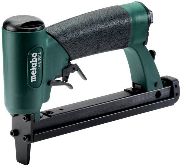 Metabo DKG 80/16DL pneumatický sponkovací stroj     kufřík
