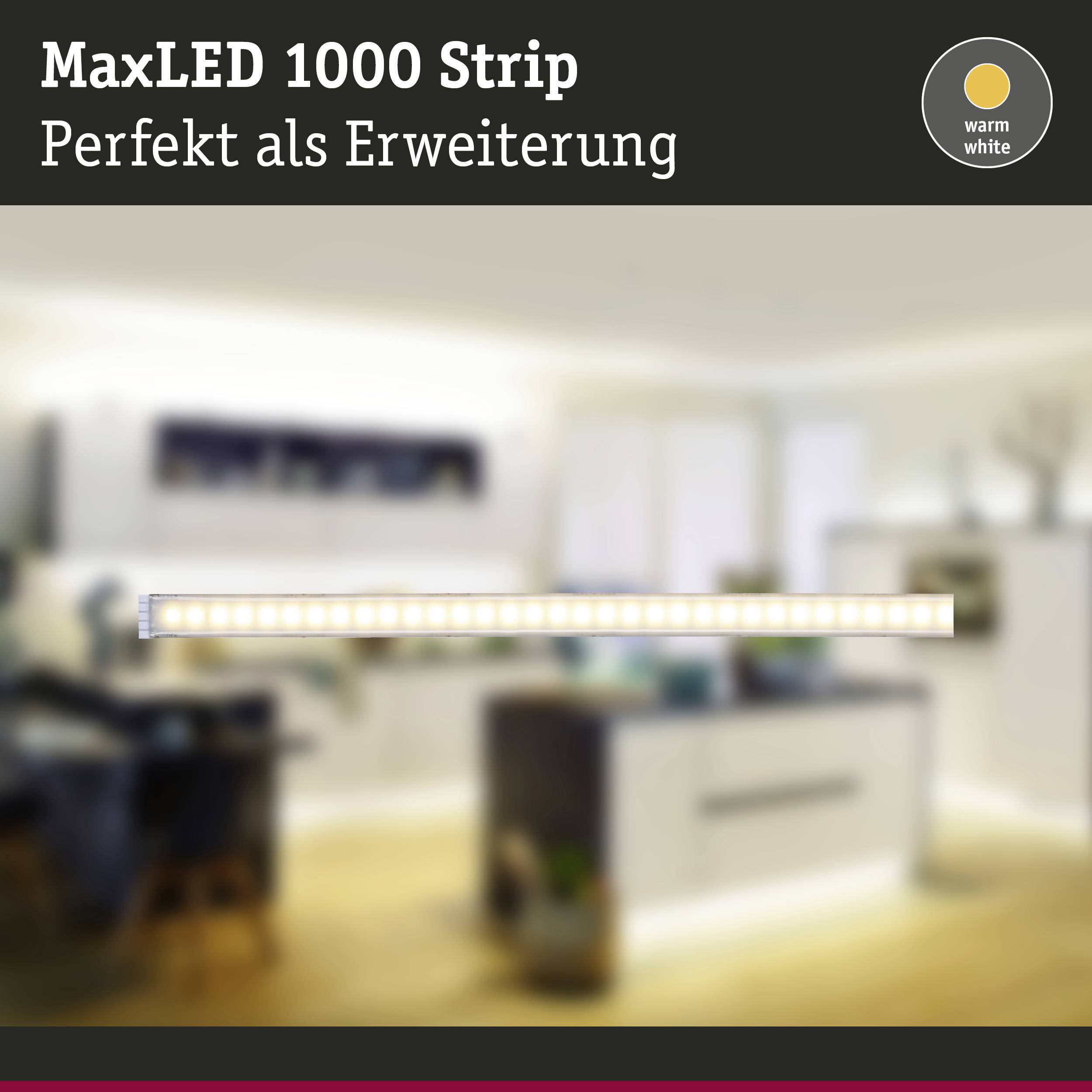 LED světelný pás v moderním prostoru, popisovaný jako 'MaxLED 1000 Strip', ideální pro rozšíření, s teplým bílým světlem.