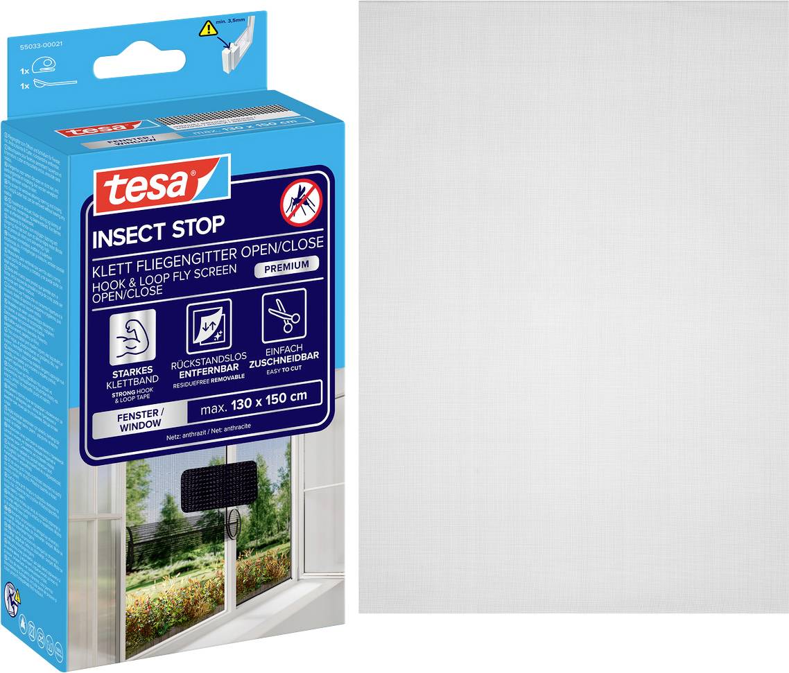 tesa Insect Stop sada háčků a smyček na suchý zip pro otevíratelné okna s letním sítěm, zobrazena s bílým síťovým panelem a krabicí produktu