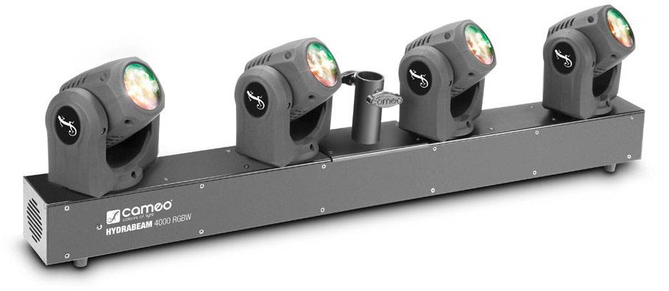 Čtyři pohyblivé LED reflektory na tyči, model 'Cameo HYDRABEAM 400 RGBW', určené pro jevištní osvětlení.