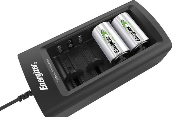 Energizer Universal nabíječka akumulátorů NiMH AAA, AA, malé mono, velké mono, 9 V