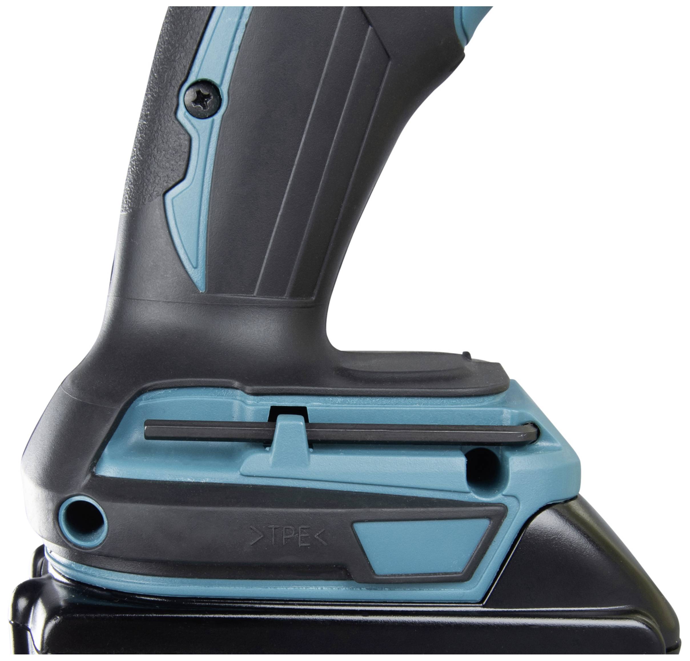 Detailní záběr rukojeti akumulátorové vrtačky, který ukazuje ergonomický design a strukturu materiálu.