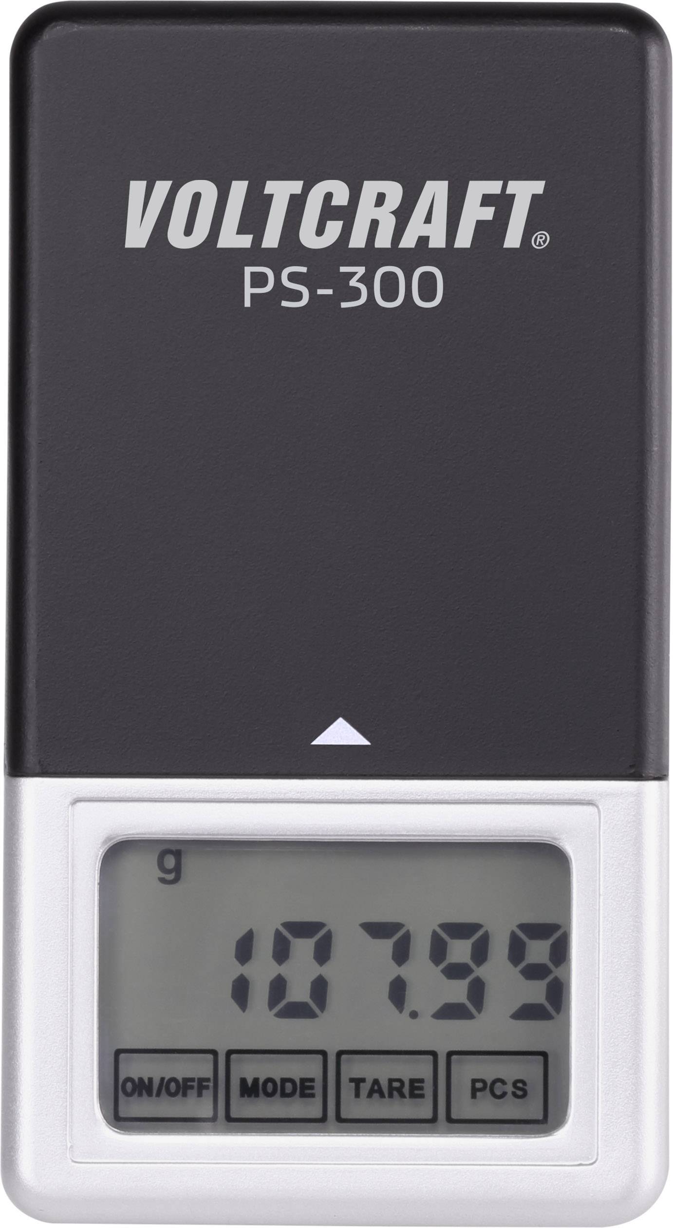 Přenosná digitální váha 'Voltcraft PS-300' ukazuje na displeji hmotnost 107,99 gramů.