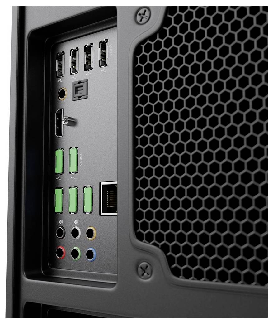 Detailní pohled na zadní panel skříně stolního počítače s více porty USB, audio zásuvkami, Ethernetem a mřížkou větrání v tvaru včelího plástve.