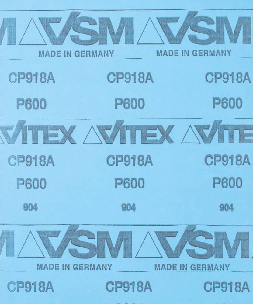 Modré brusné papíry s potiskem 'VSM', 'CP918A', 'P600' a 'Made in Germany'. Hlavní text: 'VITEX'. Produktové označení a číslo zrnitosti jsou viditelné.