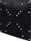 Černá perforovaná deska se symetricky rozmístěnými otvory. Používá se pro montáž, často u držáků televize na stěnu.
