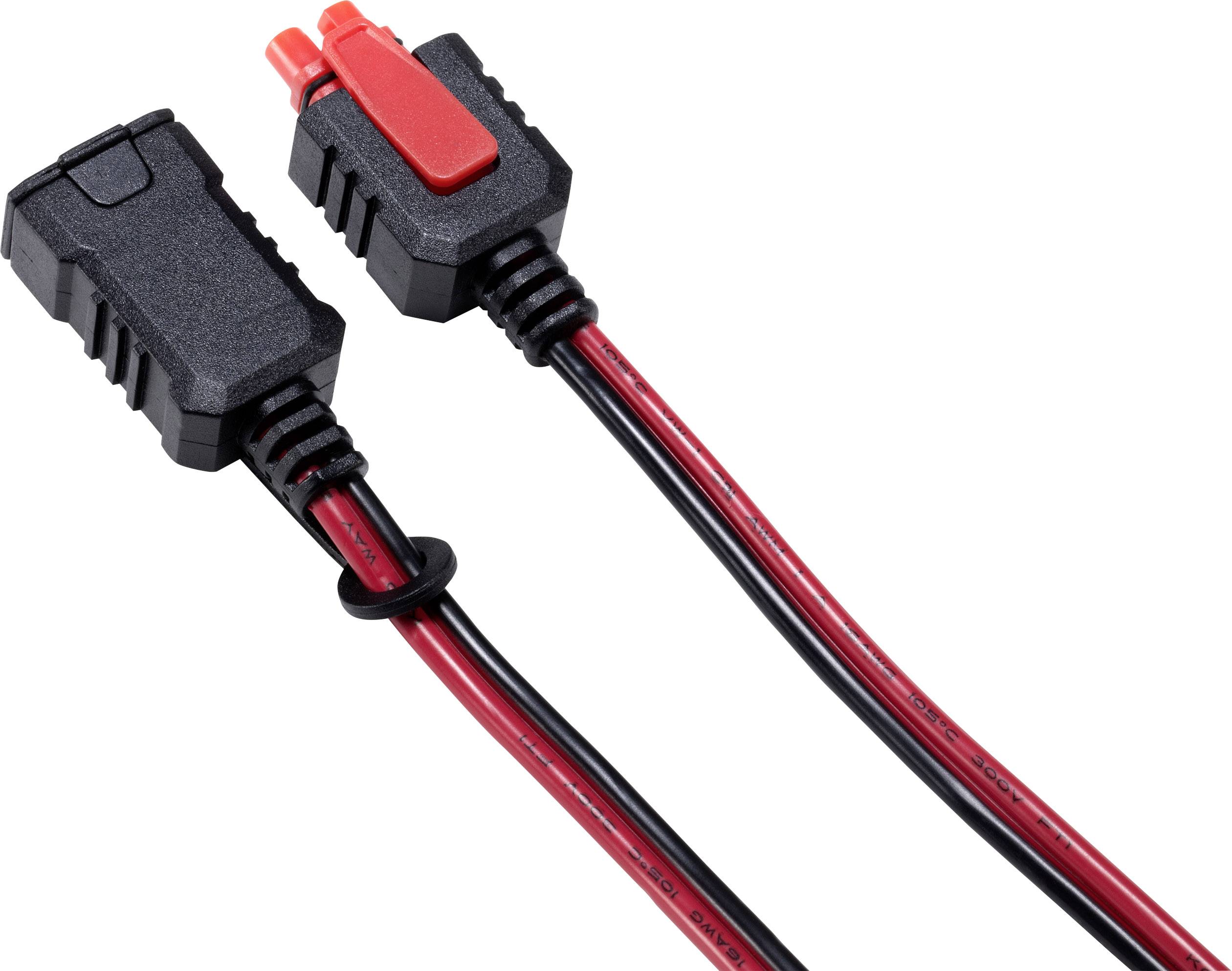 Černý a červený elektrický kabel se dvěma konektory, které leží vedle sebe.