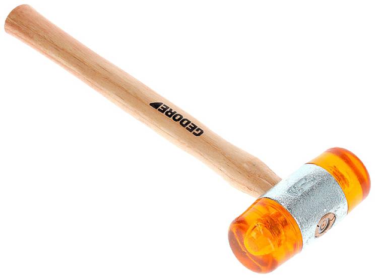 Kladivo s dřevěnou rukojetí a oranžovou plastovou hlavou.