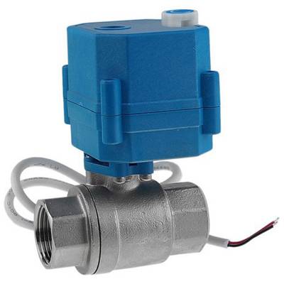 Modrý elektrický kulový ventil s kovovým pouzdrem a připojenými kabely určený pro řízení průtoků kapalin.