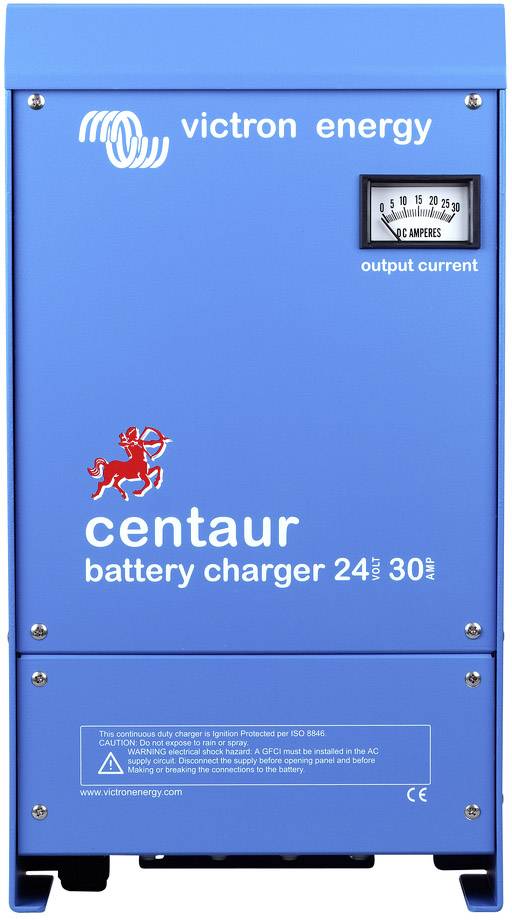 Modrý nabíječ baterií Victron Energy Centaur s ampérmetrem a popisky na přední straně.