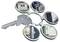 "Zámek nastavit" je napsáno vedle mechanismu zámku. Obraz znázorňuje šroubovák upravující zámek. Tři malé obrázky ukazují kroky nastavení zámku.