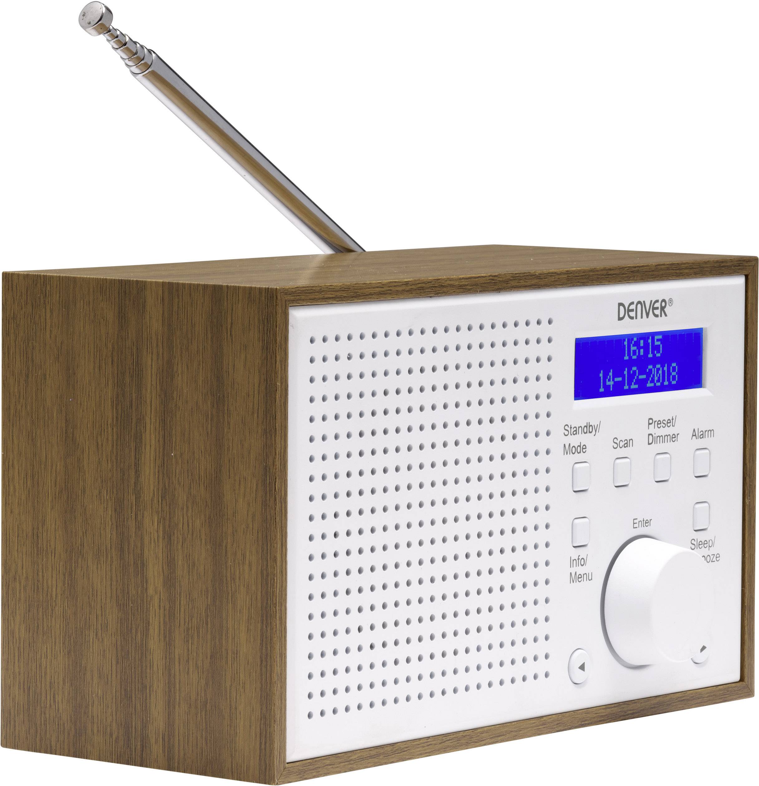 Retro rádio s designem dřeva, stříbrnou anténou a digitálním displejem zobrazujícím čas a datum.