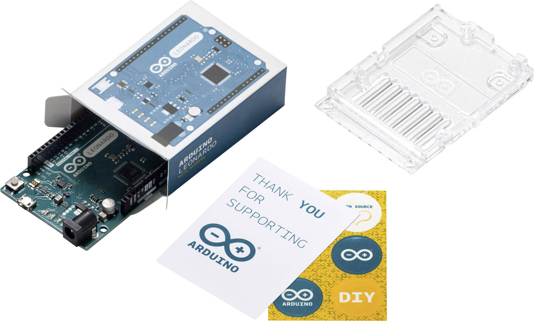 Arduino deska a pouzdro. V pozadí je informační karta s nápisem 'DĚKUJEME ZA VAŠI PODPORU', logo Arduino a samolepka DIY.