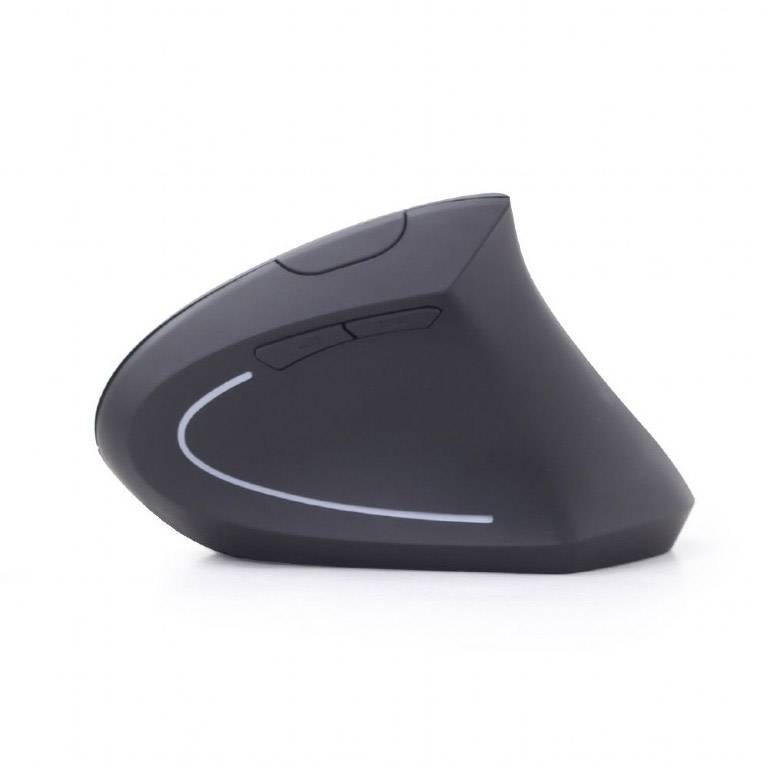 Vertikální ergonomická počítačová myš, černá, s zahnutým tvarem a několika funkčními tlačítky na straně. Vhodná pro ergonomickou práci.