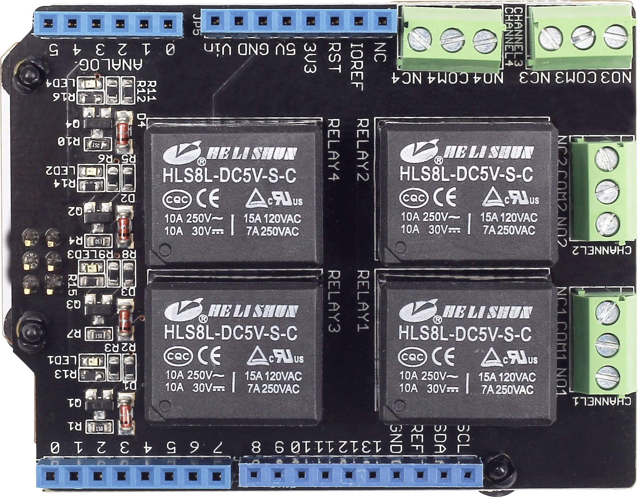 Reléový modul se čtyřmi relé, každé s maximálním zatížením 10A 250V AC. Zelené připojovací svorky pro zapojení.