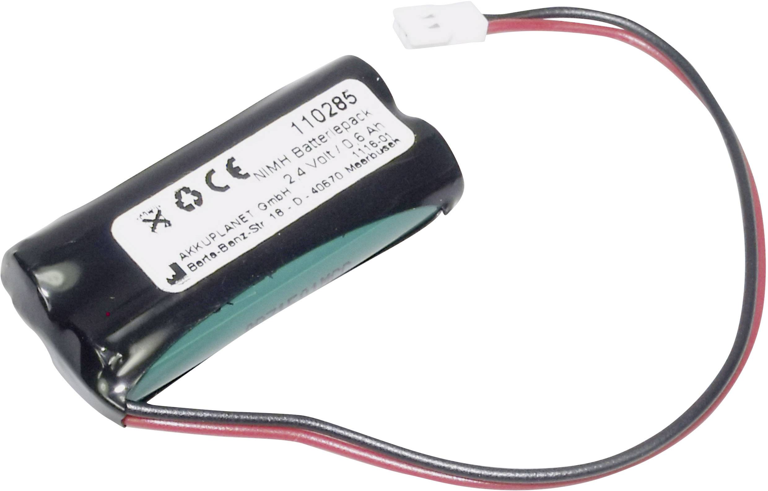 Černý NiMH akumulátorový pack se dvěma kabely a bílou připojovací zástrčkou. Štítek uvádí '2.4 Volt, 0.65 Ah'.