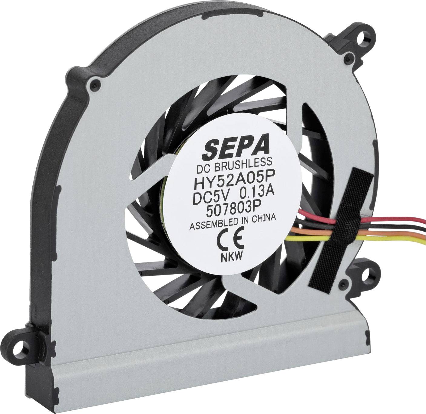 Malý, kulatý počítačový ventilátor s bílým štítkem. Štítek obsahuje technické specifikace.