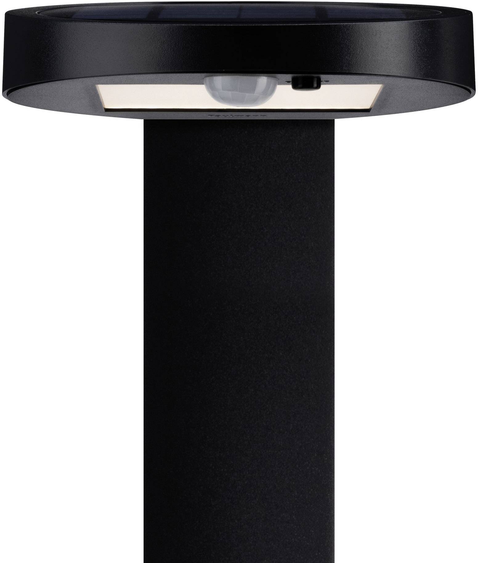Černá solární lampa s pohybovým senzorem umístěná nahoře na štíhlém černém stojanu. Ideální pro venkovní osvětlení.