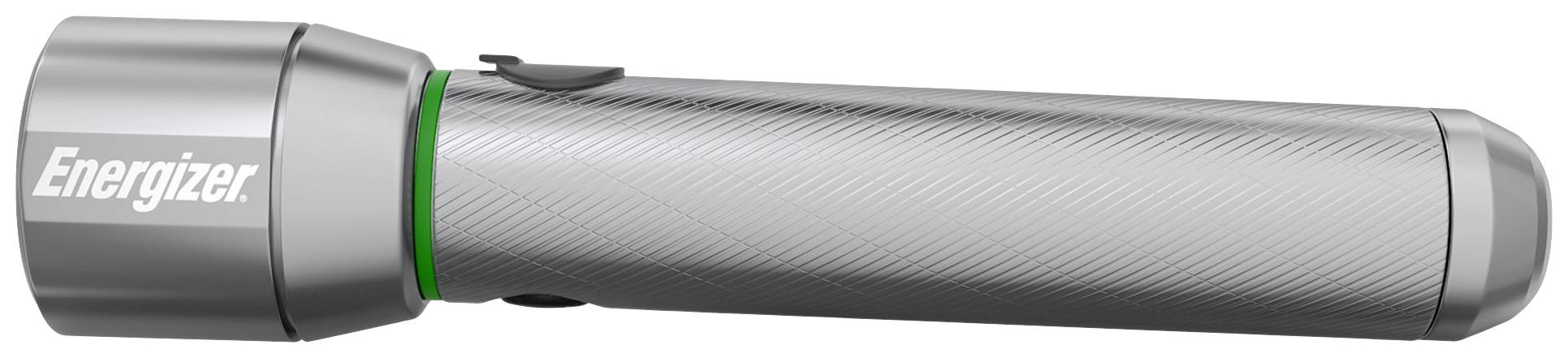 Stříbrná kapesní svítilna s nápisem 'Energizer' na hlavici. Za hlavicí má zelený kroužek.