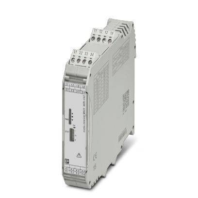 Bílé elektronické zařízení, pravděpodobně bezpečnostní relé, s několika konektory a LED indikátorem na přední straně.