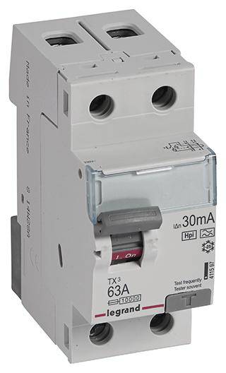Proudový chránič Legrand, model TX3, pro monitoring elektrického proudu, s kapacitou 63A a jmenovitým reziduálním proudem 30mA.