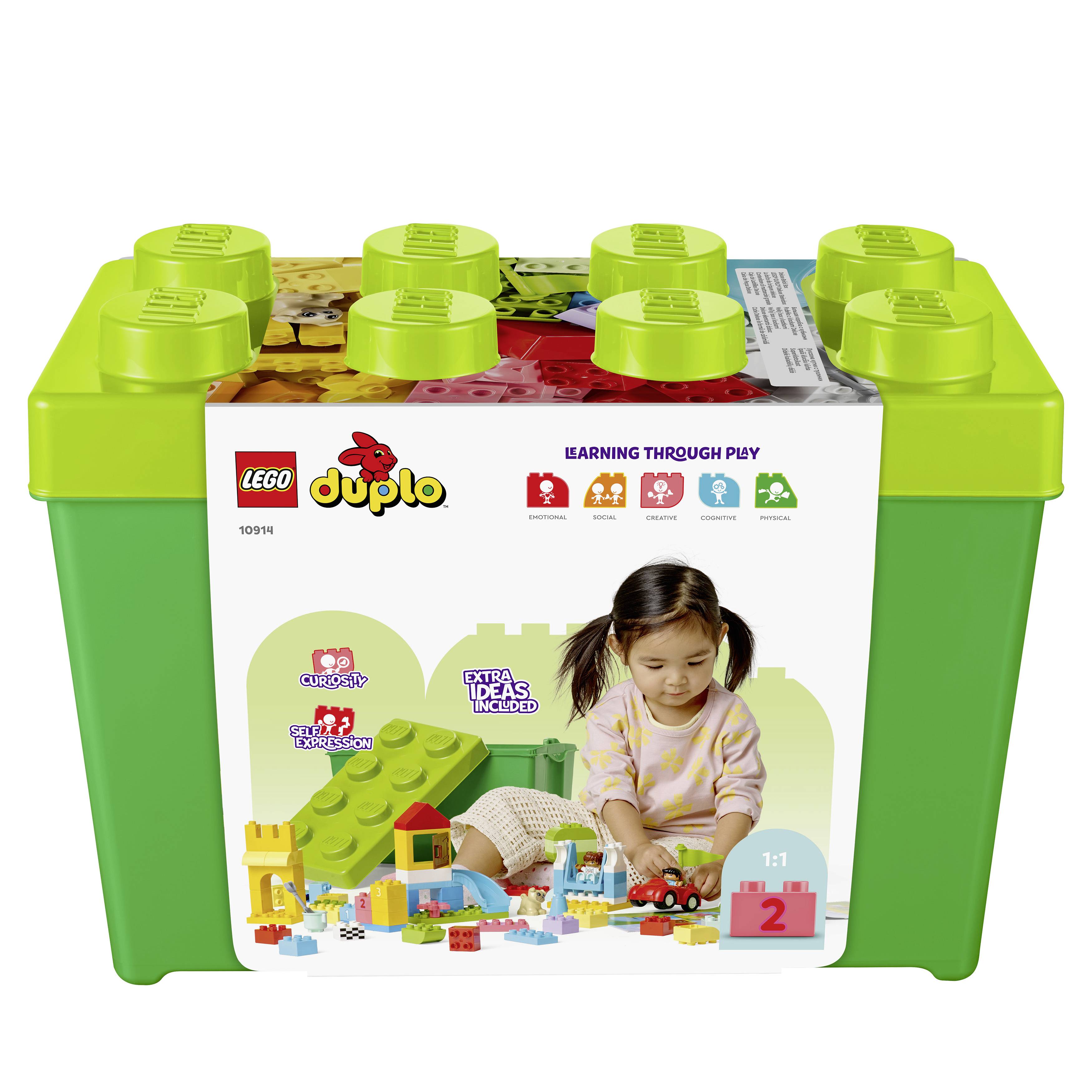Zelená krabice LEGO-Duplo s kostkami a obrázkem dítěte, které si s kostkami hraje. Text: 'Učení hrou'.