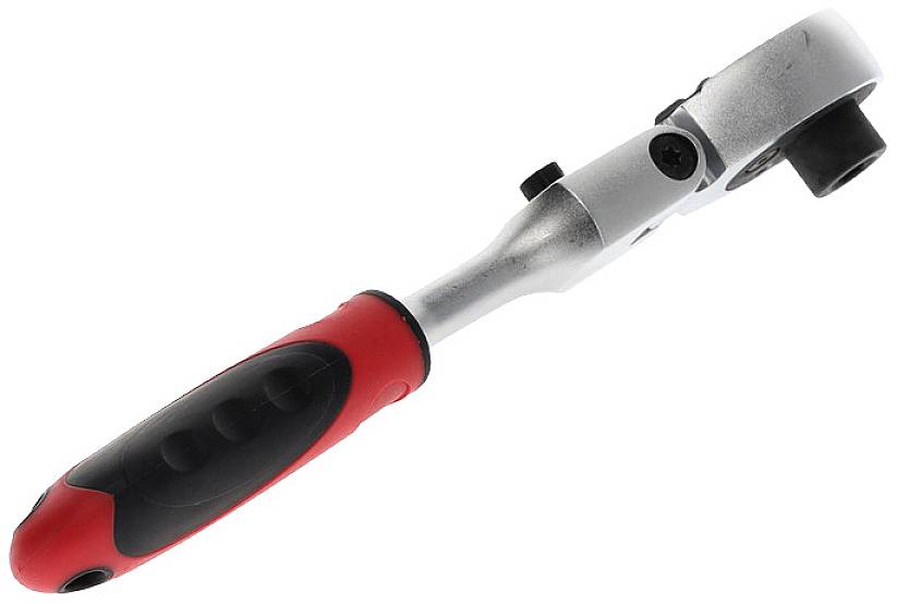 Stříbrná ráčna s červeným a černým držadlem na bílém pozadí. Nástroj pro přenos momentu síly, často používaný v dílnách.