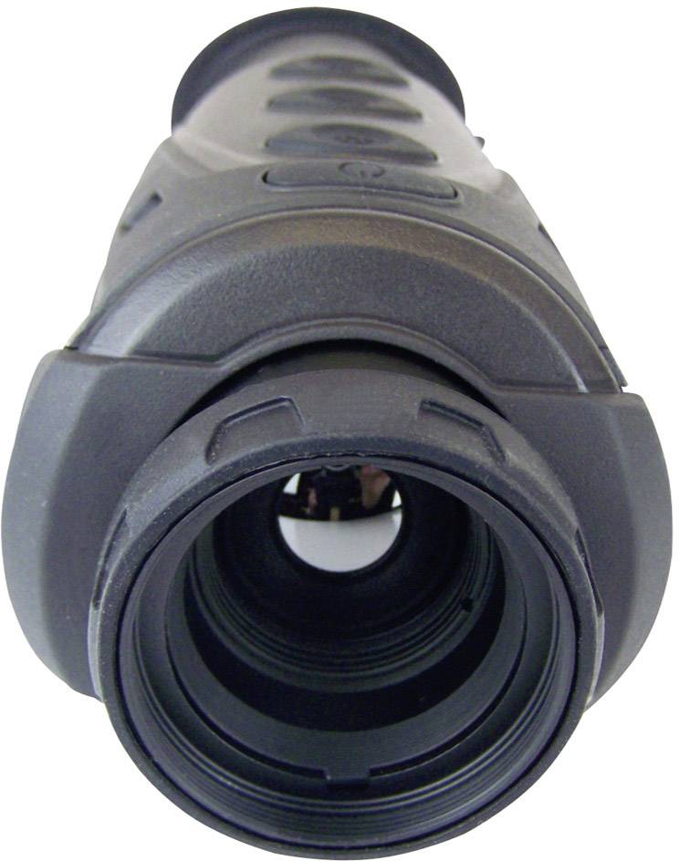 Černý dalekohled pohledem zepředu ukazuje objektiv a strukturovanou rukojeť.