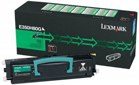Tonerová kazeta Lexmark E350H80G zobrazuje černou kazetu se zelenou rukojetí. Obal v pozadí nese logo Lexmark.