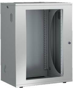 Šedá, prázdná síťová skříň se skleněnými dvířky; vhodná pro instalaci serverového nebo síťového vybavení.