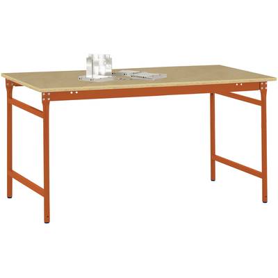 Obdélníkový stůl s dřevěnou deskou a oranžovými kovovými nohami. Na stole stojí dva průsvitně bílé modely.