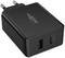 Černá lesklá USB nabíječka se dvěma porty: USB-C portem a USB-A portem. Výkon 45 wattů.