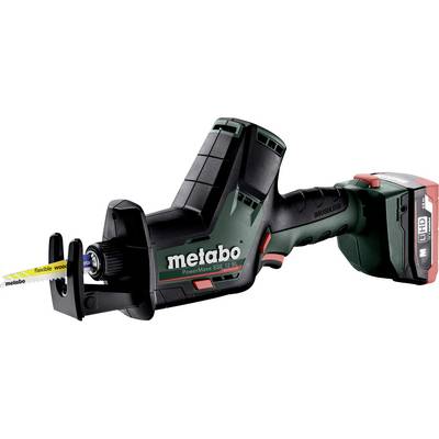 Bezdrátová motorová pila Metabo s nožem řežícím pružné dřevo.