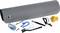 Antistatická podložka s náramkem, uzemňovacími kabely, krokosvorkami, pinzetou, štětcem, držákem baterie a adaptérovou zástrčkou.