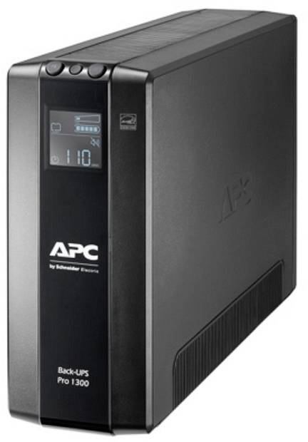 Černé zařízení APC Back-UPS Pro 1300 s digitálním displejem, které zobrazuje informace jako stav baterie a spotřebu elektrické energie.